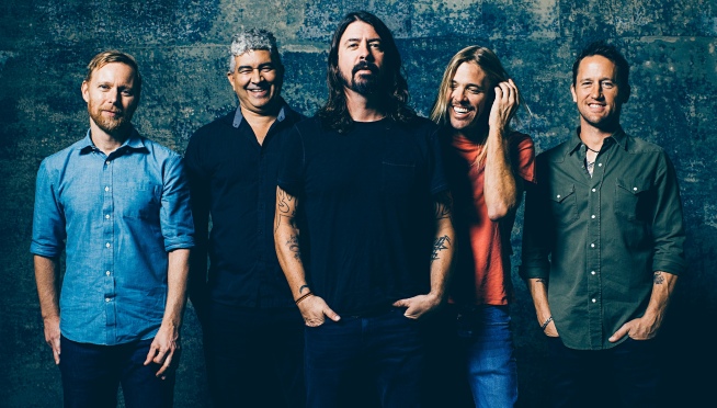 Watch Foo Fighters full UK show with Queen & Lemmy