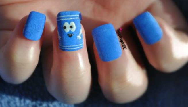 south_park_nail_art___towelie_by_kayleighoc-d5wxt2x